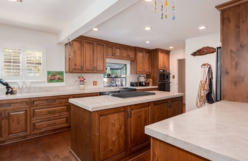 Glencoe Cabin | Huckleberry House- Rec Room