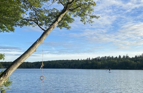 Parksville House | Huckleberry Lodge - Stunning Lakeside Catskills Cabin 2 hours from NYC