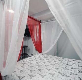 North Bergen Apartment | Hudson Hideaway - 3BR NYC Access