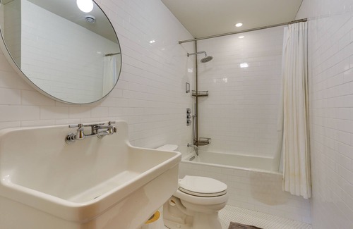 Kerhonkson House | Hudson Valley Vacation Rental w/Private Pool!
