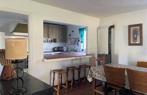 Priego de Cordoba Cottage | Huerta los Villares House. Renovated rural house with fireplace