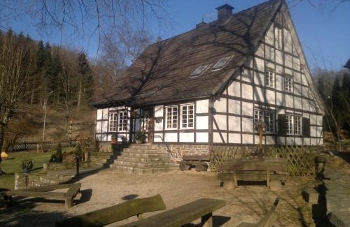 Finnentrop House | Hueseken