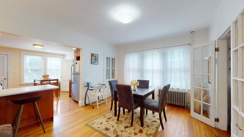 North Cambridge House | Huge 2 Bed, 2 Baths, Harvard, Porter Davis Sq