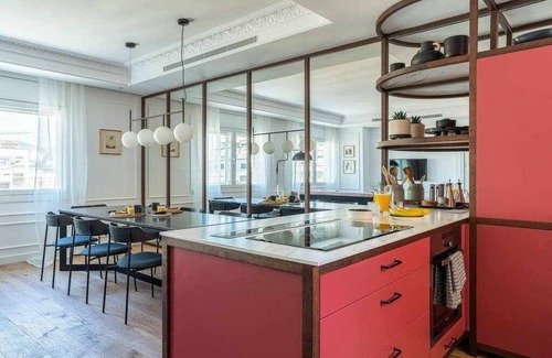 Eixample Apartment | Huge 4 bed/4bathensuite, same block as gaudi house