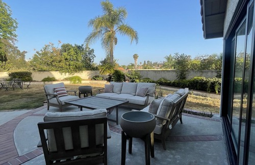 Mission Viejo House | Huge 4 Bedroom Luxury Villa With Pool and Jacuzzi