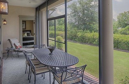 Bluffton Cottage | Huge Beautiful Golf Cottage! Sleeps 8!