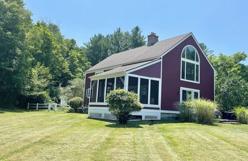 Lenox House | Huge Designer House on 2 acres property, minutes to restaurants, museums