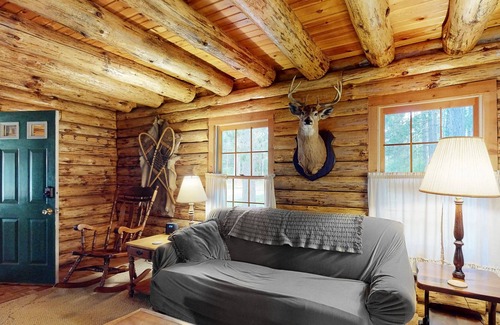 Mauston House | Huge dog-friendly cabin with large outdoor spaces, 2 kitchens, & game room