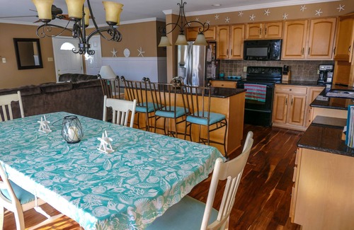 South End Condo | Huge Four Bedroom Two Bath First Floor Condo Across the street From Beach
