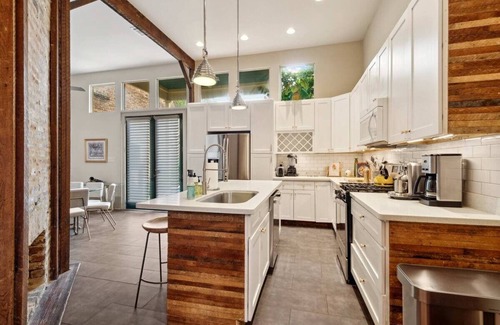 Faubourg Lafayette House | Huge Historic Home with Heated Pool & Hot Tub, Walk to French Quarter