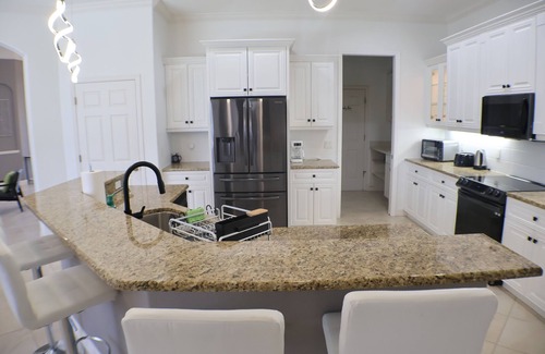 White Marsh House | Huge Home with Huge Fenced yard, Beautiful home with all the amenities.