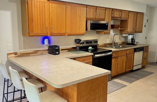 Palm Valley House | Huge Master Suite w/Office, Big Yard, Near Dock, Mayo Clinic & TPC Sawgrass!