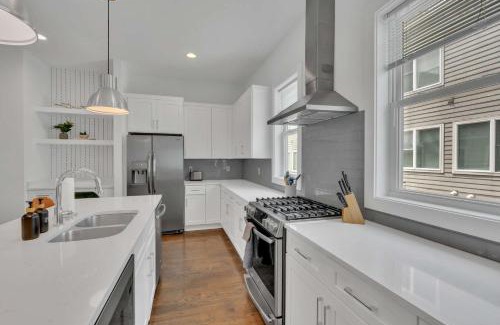 Nashville House | Huge Rooftop 5 Mins to dwtn Sleeps 12
