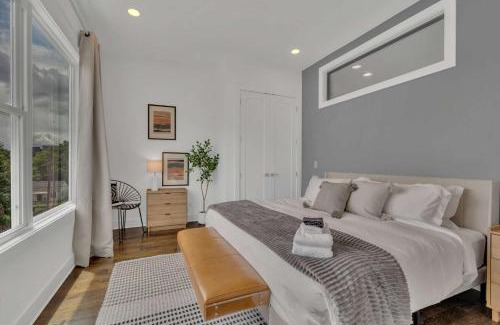 Nashville House | Huge Rooftop 5 Mins to dwtn Sleeps 12