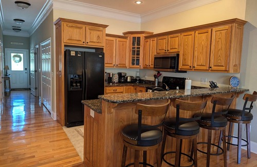 Young Harris Condo | HUGE Views at Lake Chatuge - HUGE plush condo with two king suites!