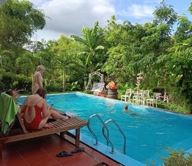 Son Trach Hotel | Hugo Homestay