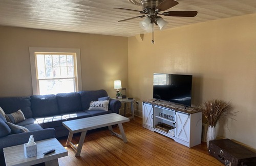 Jerome House | Humboldt Guest House in Crocker MO