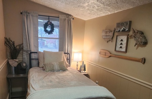 Jerome House | Humboldt Guest House in Crocker MO