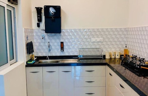 Paud Apartment | Hummingbird Hideout: 3BHK AC Flat in Baner, Pune