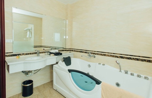 Tu Son Hotel | Hung Long hotel