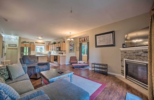 Hunter Condo | Hunter Mountain Ski Retreat - Steps to Lift!