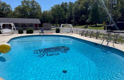 Indian Point Resort | Hunter's Friend Resort on Indian Point