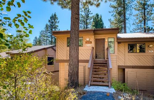 Lakeshore Apartment | Huntington Lake Condo 115