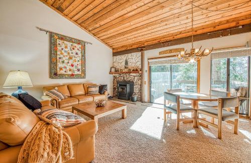 Lakeshore Apartment | Huntington Lake Condo #98