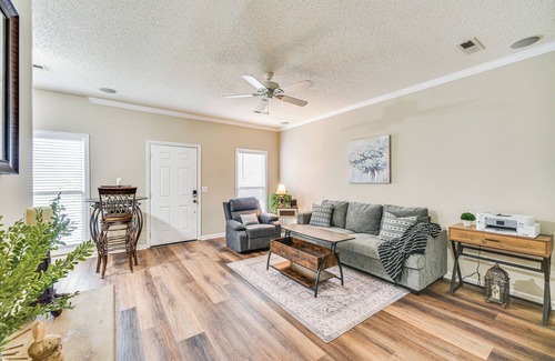 Huntsville Condo | Huntsville Condo w/Patio Near Redstone Arsenal!