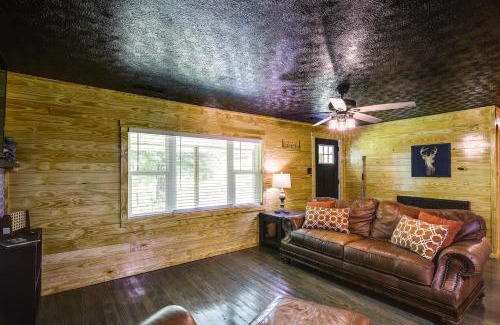 Huntsville House | Huntsville Vacation Rental with Hiking and ATV Trails!