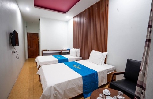 Thanh Tri Hotel | Huong Duong Hotel Yen Xa by Bay Luxury