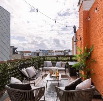 Blankenberge House | Huswell - Beautiful and spacious vacation home with parking