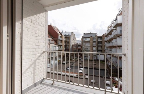 Knokke Apartment | Huswell - Central located apartment with parking in Knokke