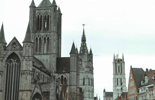 Ghent City Centre Apartment | Huswell - Chic Studio in Ghent