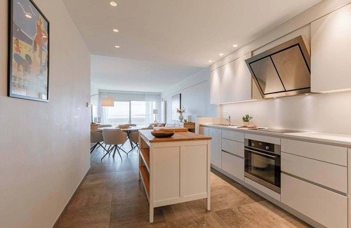 Lissewege Apartment | Huswell - Seaview apartment with spacious terrace in Zeebrugge