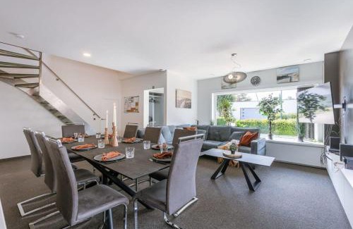 Blankenberge House | Huswell - Spacious house with garden and parking