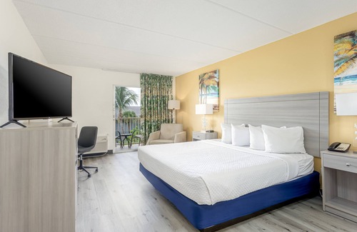 Fort Pierce Hotel | Hutchinson Island Hotel