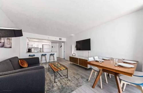 Hutchinson Island South Condo | Hutchinson Island, BeachFront, Heated Pool, Balcony, Top Floor