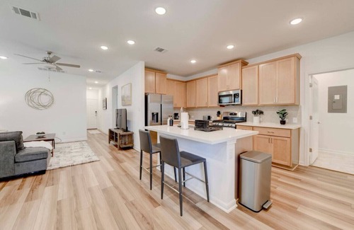 New Braunfels House | Hutto Hideaway: For Families