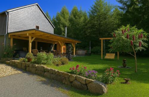 Hartmannsdorf-Reichenau Apartment | hutzenAlm