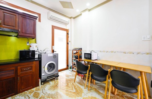 Bui Thi Xuan House | Huyen House