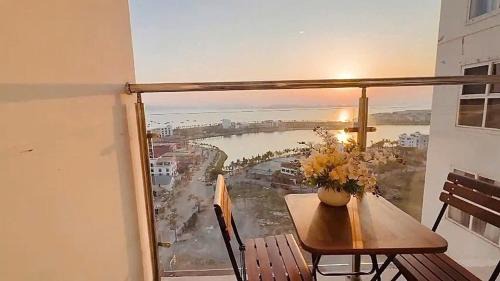 Bai Chay Apartment | Huyhoang homestay Halong