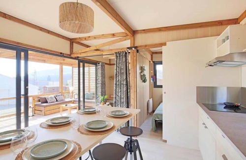 Anould Ski Chalet | HY Lødge Spa n°6 - 4 people: Family Spa Chalet for an Unforgettable Stay in the Mountains