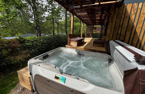 Anould Ski Chalet | HY Lødge Spa n°6 - 4 people: Family Spa Chalet for an Unforgettable Stay in the Mountains