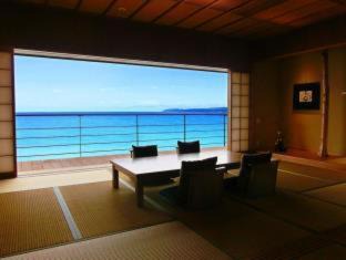 Okinawa Hotel | Hyakunagaran