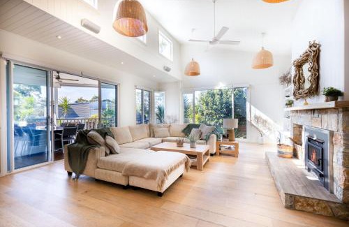 Hyams Beach House | Hyamptons Beach House Hyams Beach