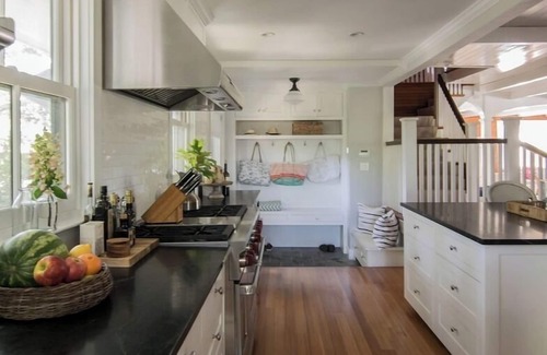 Hyannis Port House | Hyannis Port Grand Dame! Luxury rental with pool and hot tub. RPMS021