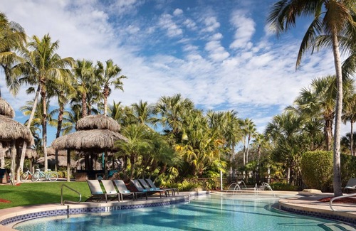 Estero Condo | Hyatt Coconut Cove- Luxurious two-bedroom villa with a private balcony.