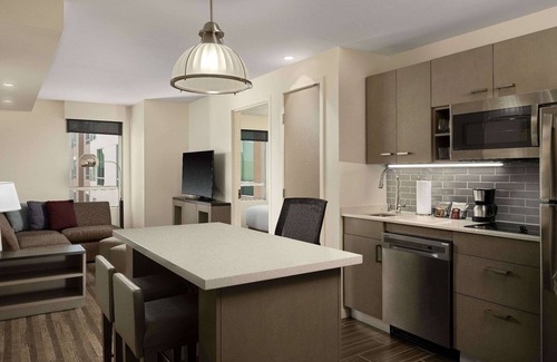 Los Angeles Hotel | Hyatt House LA - University Medical Center