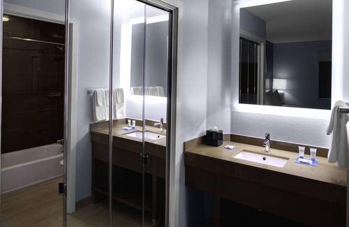 Morrisville Hotel | HYATT house Raleigh Durham Airport